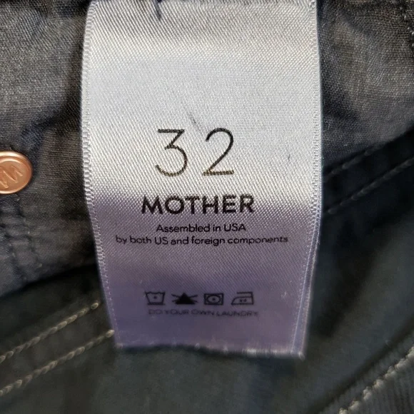 NWT MOTHER The Dropout Black Crop (32)